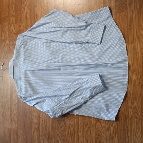 Chaps Light Blue Striped, Button Down, Long Sleeve, Shirt Size 17 1/2 34/35 - Picture 6 of 8